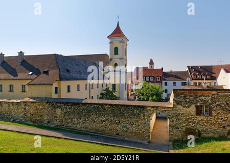 Austria, Burgenland, Eisenstadt, il monastero francescano e la chiesa Foto Stock