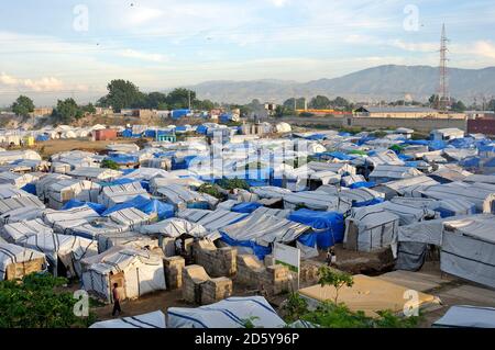 Haiti, Port-au-Prince, campo per le vittime del terremoto a Croix-de--Bouquet Foto Stock