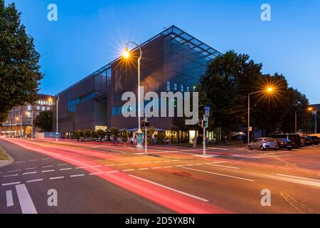 Germania, Mannheim, vista alla nuova galleria d'arte costruita all'ora blu Foto Stock