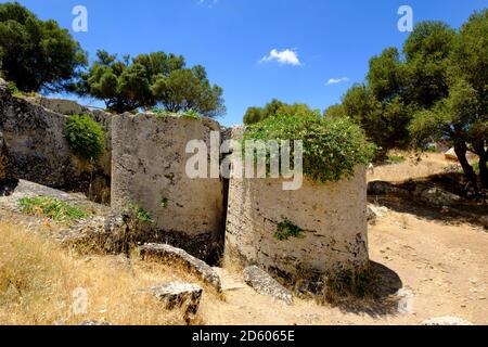 Italia, Sicilia, Campobello di Mazara, cava antica, batteria a colonna Foto Stock