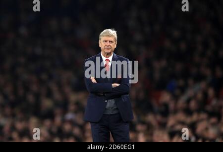 FILE PHOTO: Arsene Wenger è di lasciare Arsenal alla fine della stagione, concludendo un quasi 22 anni di regno come manager Arsenal manager Arsene Wenger guarda dalla linea di contatto ... Arsenal v West Bromwich Albion - Premier League - Emirates Stadium ... 25-09-2017 ... Londra ... REGNO UNITO ... Il credito fotografico dovrebbe essere: John Walton/EMPICS sport. Riferimento unico N. 33008923 ... Foto Stock