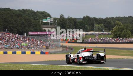 Fernando Alonso in Toyota durante le 24 ore di le Mans Foto Stock