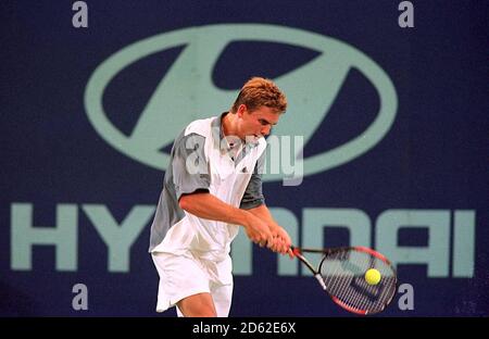 USA Jan-Michael Gambetta in azione contro il russo Marat Safin. Foto Stock