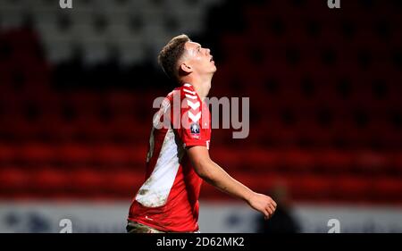 Charlton Athletic Toby Stevenson in azione Foto Stock