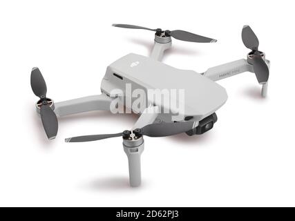 dji mavic percorso mini drone isolato su bianco Foto Stock