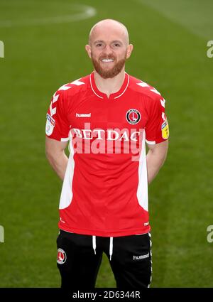 Nuovo Charlton Athletic firma Jonny Williams Foto Stock