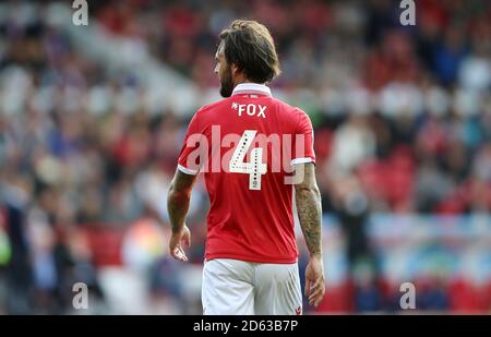 File Foto: Danny Fox a sottoporsi a cure mediche prima di passare a Wigan Athletic. Nottingham Forest's Danny Fox ... Nottingham Forest contro Birmingham City - Sky Bet Championship - City Ground ... 25-08-2018 ... Nottingham ... REGNO UNITO ... Il credito fotografico dovrebbe essere: Nigel French/EMPICS Sport. Riferimento unico N. 38182242 ... Foto Stock