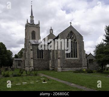 SWAFFHAM, REGNO UNITO - 06 agosto 2019: L'esterno della Chiesa di San Pietro e San Paolo a Swaffham, Norfolk. Foto Stock