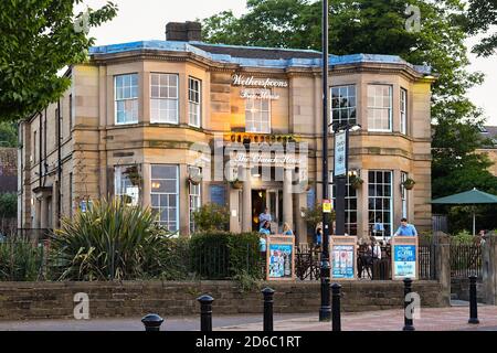 Wetherspoons pub The Church House, Wath Upon Dearne, Rotherham, South Yorkshire, Inghilterra, Regno Unito Foto Stock