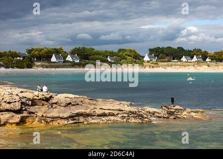 Tregunc (Bretagna, Francia nord-occidentale): La punta Kerjean. Sullo sfondo, Kersidan Beach Foto Stock