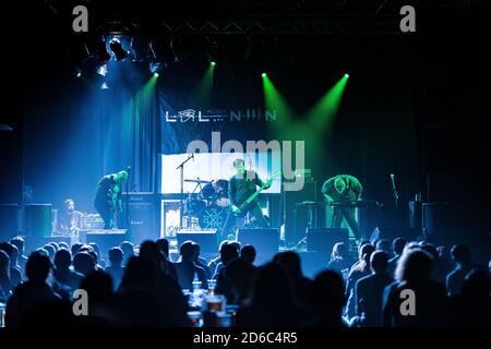 Copenaghen, Danimarca. 15 ottobre 2020. La band danese di metallo LLNN esegue un concerto dal vivo al Pumpehuset di Copenhagen. (Foto: Gonzales Photo - Peter Troest). Foto Stock