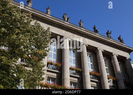 Wuppertal città in Germania. Municipio (Rathaus) del quartiere di Barmen. Foto Stock