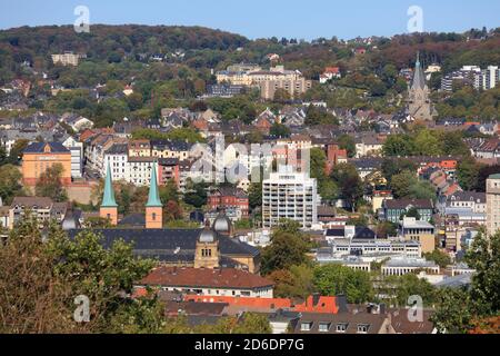 Wuppertal città in Germania. Paesaggio urbano di Nordstadt parte del quartiere di Elberfeld. Foto Stock