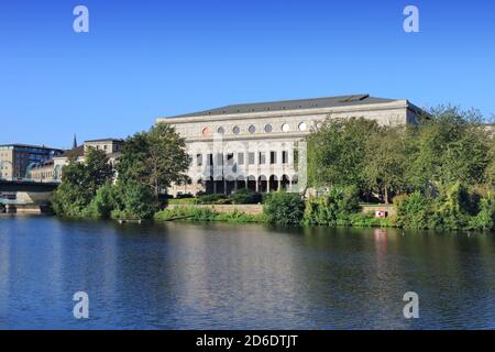 Muelheim an der Ruhr città in Germania. Centro congressi Stadthalle e sede di eventi. Foto Stock