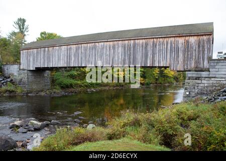 Ponte coperto nel Maine, Stati Uniti Foto Stock