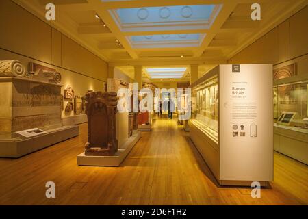 Interni e mostre provenienti da diverse parti del famoso British Museum, Londra, Inghilterra, Regno Unito. Foto Stock