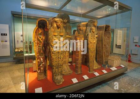 Interni e mostre provenienti da diverse parti del famoso British Museum, Londra, Inghilterra, Regno Unito. Foto Stock