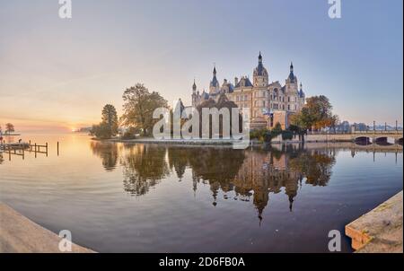 Europa, Germania, Meclemburgo-Pomerania occidentale, Schwerin, castello Foto Stock