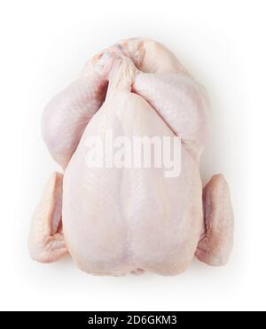 Pollo crudo intero fresco isolato su sfondo bianco con sentiero di ritaglio Foto Stock