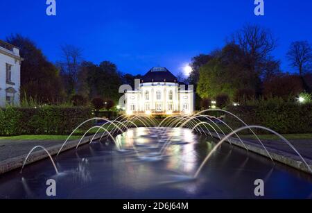 Teatro im Park, giardino termale, Bad Oeynhausen, Westfalia Est, Nord Reno-Westfalia, Germania Foto Stock