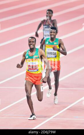 Muktar Edris (ETH, Oro), Selemon Barega (ETH, Argento), Mohammed Ahmed (CAN, Bronzo). 5000 metri finali. IAAF World Athletics Championships, Doha 2019 Foto Stock