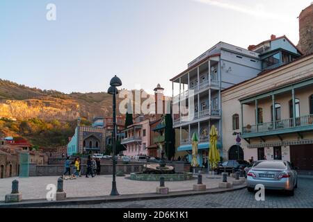 Tbilisi, Georgia - 14 ottobre 2020: Antiche Terme di zolfo nel distretto di Abanotubani Foto Stock