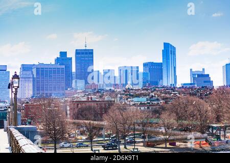 Vista panoramica del centro di Boston da Longfellow Bridge, Massachusetts, Stati Uniti Foto Stock