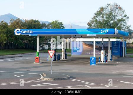 Nessuna auto alla stazione di rifornimento vuota di carta da parte della DCC PLC, stazione di servizio o stazione di servizio pagano al piazzale delle pompe nuova rete a Deerpark Killarney Irlanda Foto Stock