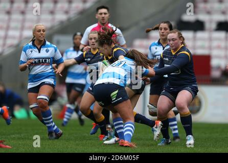 Kenny Thomas of Darlington Mowden Park Sharks e Abi Kershaw of Worcester Warriors Womenduring the WOMEN'S ALLIANZ PREMIER 15S match tra Darlington Mowden Park Sharks e Worcester Warriors alla Northern Echo Arena di Darlington sabato 17 ottobre 2020. (Credit: Chris Booth | MI News) Credit: MI News & Sport /Alamy Live News Foto Stock