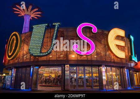 B&B Carousell, Coney Island, Brooklyn, New York City Foto Stock