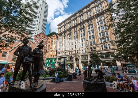 Boston Irish Famine Memorial, scolpito da Robert Shure, Washington Street , Boston, Massachusetts, USA Foto Stock