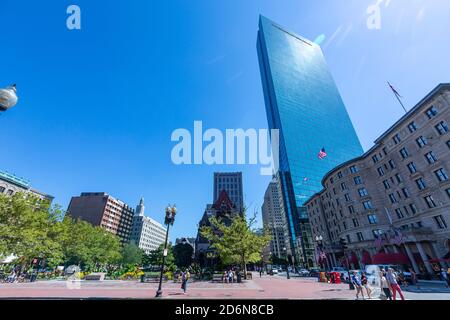 Copley Square e John Hancock Tower, Boston, Massachusetts, Stati Uniti Foto Stock