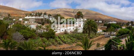 Città di Betancuria. Vista panoramica sulla parte meridionale della città. Fuerteventura. Isole Canarie. Spagna. Foto Stock