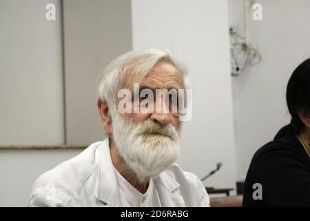 Foto Rupertorio, Italia. 19 Ott 2020. CONFERIMENTO LAUREA HONORIS CAUSA A ENZO MARI ALL'ACCADEMIA DI BRERA. NELLA FOTO ENZO MARI (ALBERTO CATTANEO/Fotogramma, MILANO - 2015-06-17) p.s. la foto e' utilizzabile nel messaggio del contenuto in cui e' stata attaccata, e senza intenzione di diffondere del decoro delle persone presentate (ALBERTO CATTANEO/Fotogramma, Foto-10-19) - 2020-  p.s. la foto e' utilizzabile nel messaggio del contenuto in cui e' stata attaccata, e senza intenzione di diffondatorio del decoro delle persone rappresentate Credit: Independent Photo Agency/Alamy Live News Foto Stock