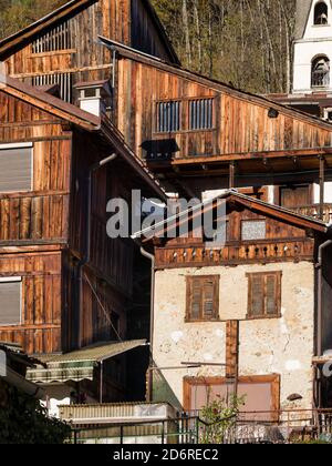 Villaggio Fornsesighe, un esempio della locale e originale architettura alpina del Veneto nelle Dolomiti, un patrimonio mondiale UNESCO. Europa, Centra Foto Stock