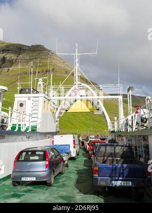 Isola Kalsoy, villaggio di Sydradalur. Nordoyggjar (Northern Isles) nelle isole Faerøer, un arcipelago nel Nord Atlantico. Europa, Nord Euro Foto Stock