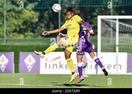 Fiorentina Femminile Vs Slavia Praga Imagem Editorial - Imagem de mulheres,  fotografia: 204503405