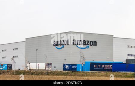 Il nuovo Centro di adempimento Amazon a Symmetry Park a Darlington, Inghilterra, Regno Unito Foto Stock