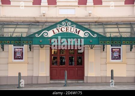 Sheffield, UK – 30 Nov 2018 : l'ingresso al Lyceum Theatre di Tudor Square Foto Stock