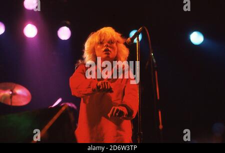 Debbie Harry della band Punk di New York Blondie , concerto dal vivo al Palladium di New York City 1978 Foto Stock