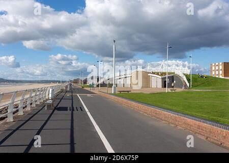 Aberavon Beach and Promenade, The Princess Margaret Way, Port Talbot, Neath & Port Talbot County Borough, Galles, Regno Unito Foto Stock