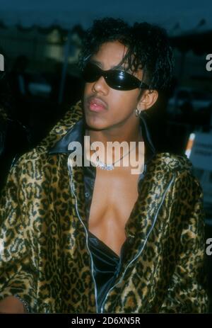 Los Angeles, California, USA 29 marzo 1996 Singer Marques 'Batman' Houston di gruppo immature, aka IMX partecipa al decimo premio annuale Soul Train Music Awards al Shrine Auditorium il 29 marzo 1996 a Los Angeles, California, USA. Foto di Barry King/Alamy Stock foto Foto Stock