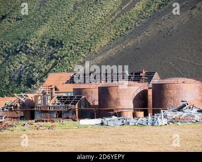 Rovine di Stromness Whaling Station in Georgia del Sud Antartide, Susantartica, Georgia del Sud, ottobre Foto Stock