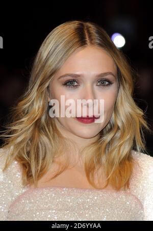 Elizabeth Olsen partecipa alla prima di Martha Marcy May Marlene, al cinema Vue di Leicester Square, come parte del BFI London Film Festival. Foto Stock