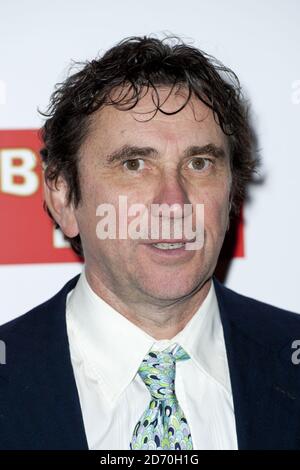 Phil Daniels partecipa a una proiezione di gala di Vinyl, al cinema Empire di Leicester Square, Londra. Foto Stock