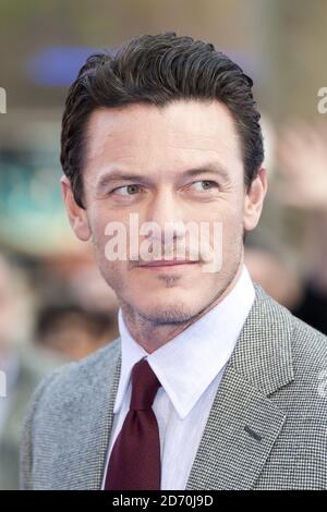 Luke Evans partecipa alla prima mondiale del Fast and the Furious 6, all'Empire Leicester Square di Londra. Foto Stock