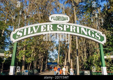 Parco a tema natura Florida Silver Springs 1878, cartello d'ingresso anteriore, Foto Stock