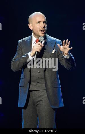 Tom Allen ha suonato sul palco alla Royal Albert Hall di Londra per la serie annuale di concerti Teenage Cancer Trust. Data immagine: Mercoledì 29 marzo 2017. Il credito fotografico dovrebbe essere: Matt Crossick/ EMPICS Entertainment. Foto Stock