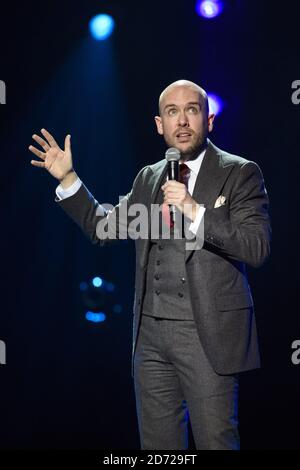 Tom Allen ha suonato sul palco alla Royal Albert Hall di Londra per la serie annuale di concerti Teenage Cancer Trust. Data immagine: Mercoledì 29 marzo 2017. Il credito fotografico dovrebbe essere: Matt Crossick/ EMPICS Entertainment. Foto Stock