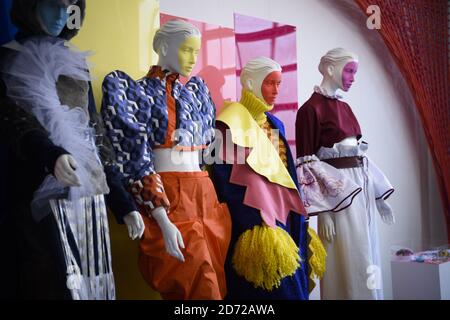 La University of Central Lancashire si trova durante la Graduate Fashion Week presso la Old Truman Brewery nella zona est di Londra. Data immagine: Martedì 6 giugno 2017. Il credito fotografico dovrebbe essere: Matt Crossick/ EMPICS Entertainment. Foto Stock